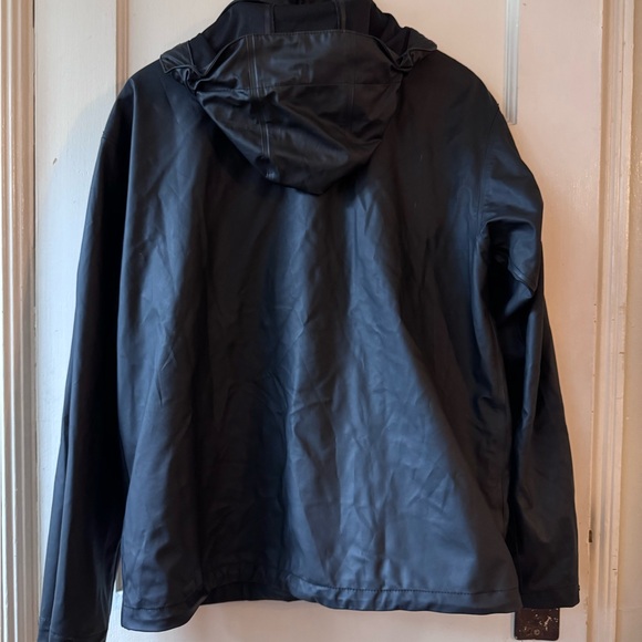 Helly Hansen | Boys Black Raincoat sz 16/XL - Picture 5 of 5